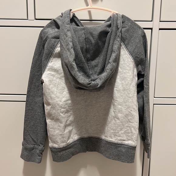 Oshkosh long sleeve - Picture 3 of 3